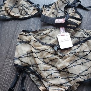 Agent Provocateur Intimates & Sleepwear - Agent Provocateur bra and panties with straps Agent Provocateur Intimates & Sleepwear - Agent Provocateur bra and panties with straps